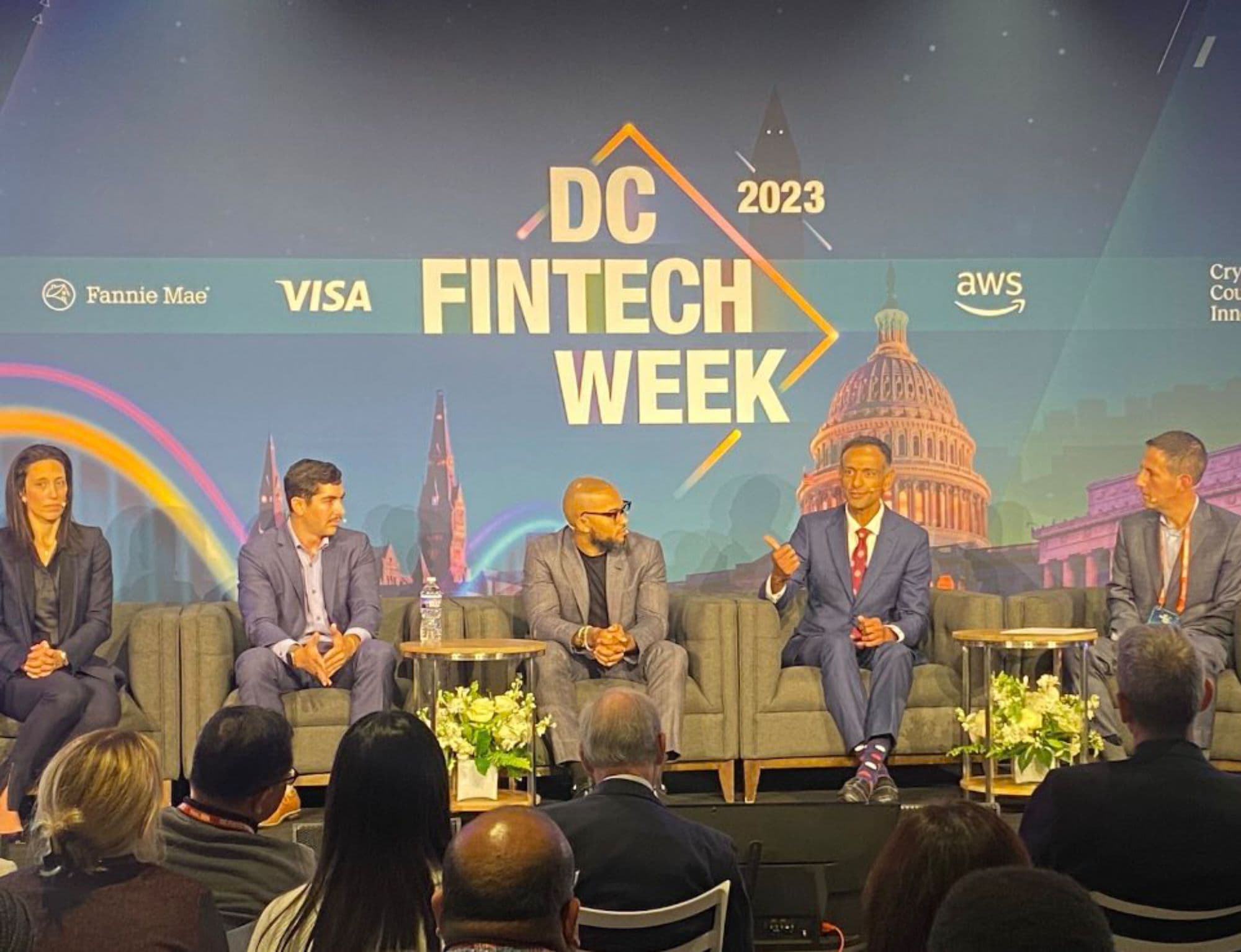 DC FINTECH token image